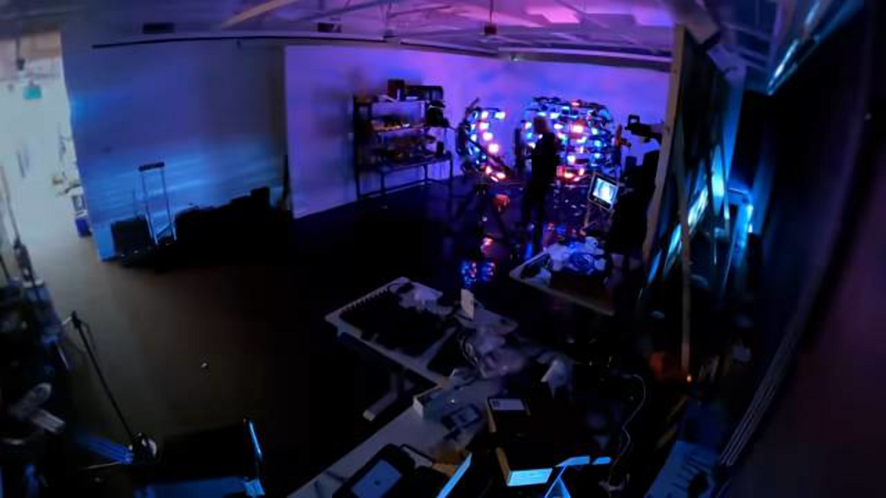 Valve пояснює, як вони побудували сферу з прототипів OLED-дисплеїв Steam Deck замість того, щоб створювати Half-Life 3, пообіцявши, що 